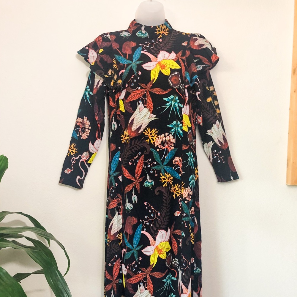 2/$25 H&M floral dress size 10